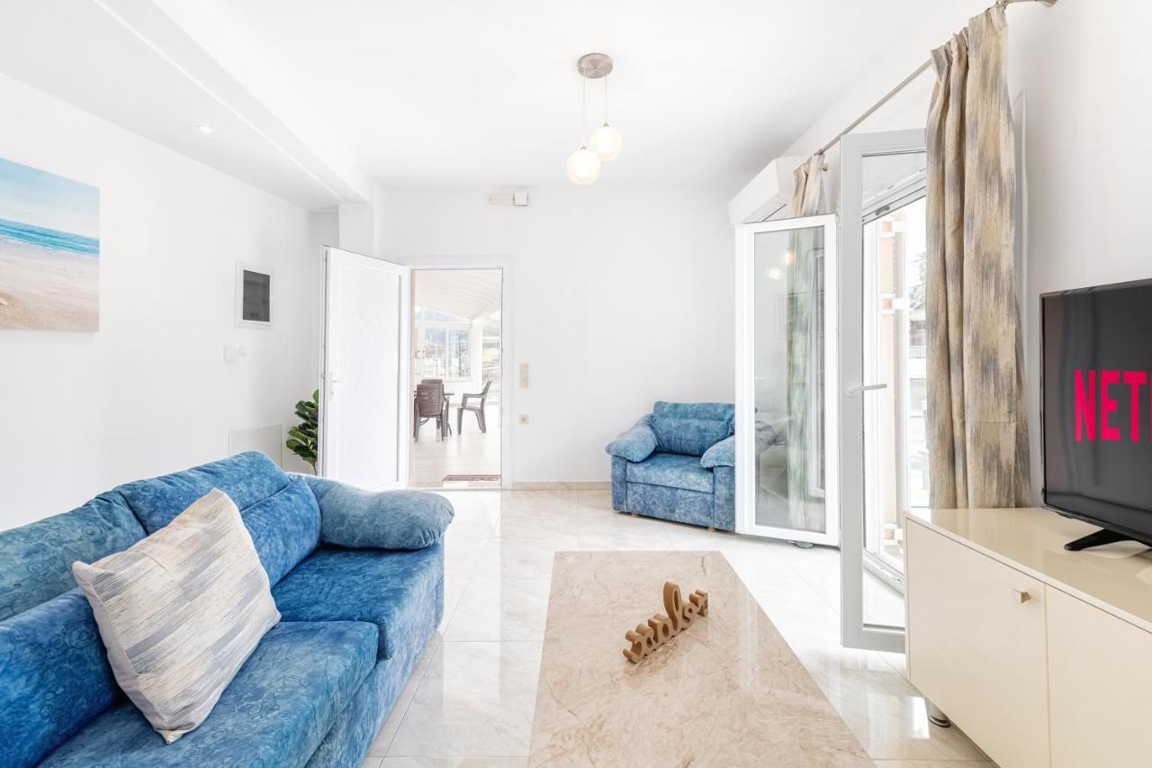 4You Luxury Apartments By Keyplanner Moraitika Exterior foto